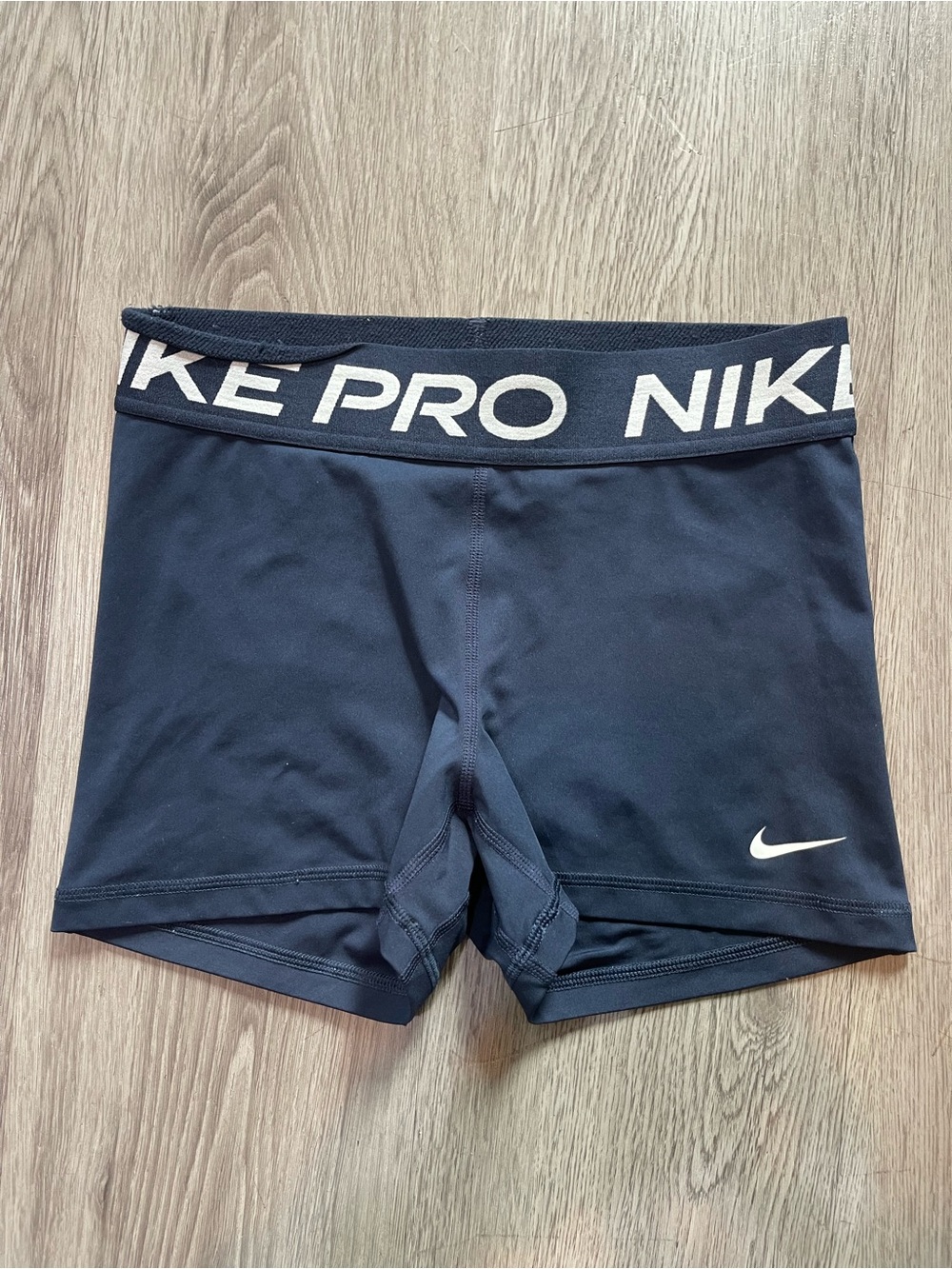 Nike pro navy blue biker short small